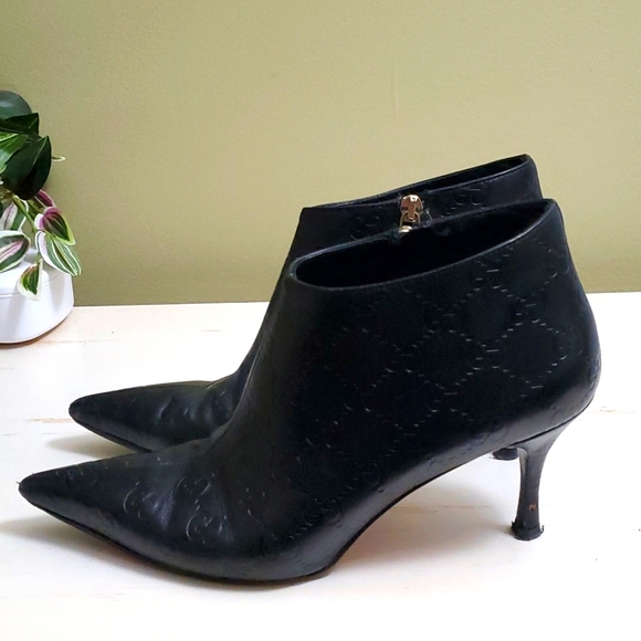 Gucci | Black Leather Ankle Boots Sz 37C - Picture 2 of 13